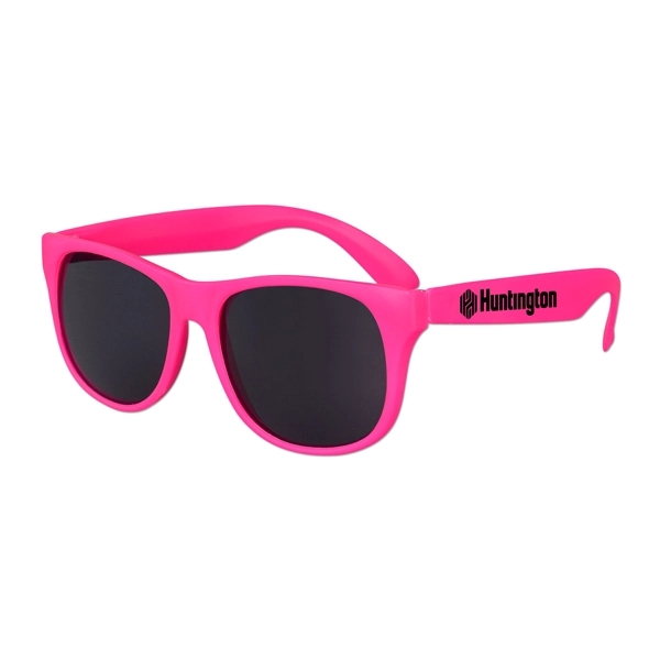 Solid Color Classic Sunglasses - Image 5
