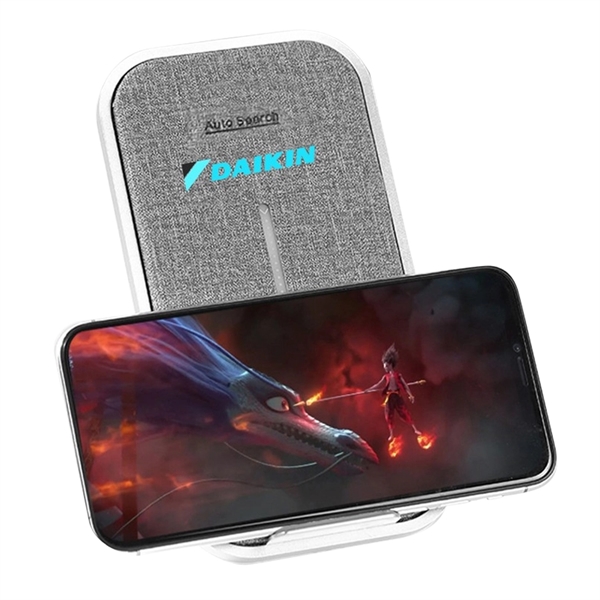 15W Fast Wireless Charger Auto Adjust Best Charging Position - Image 1