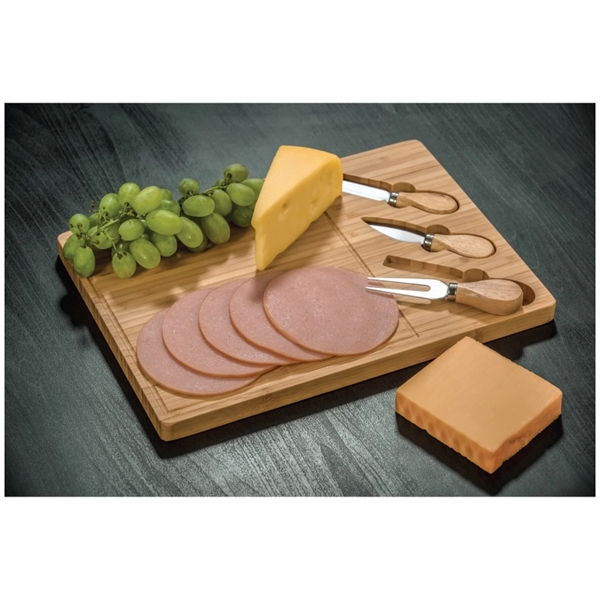 Astor Bamboo Cheese Board Knife Set - Image 2