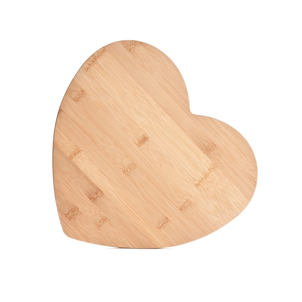 Bamboo Heart Shaped Cutting Board, Medium - Image 1