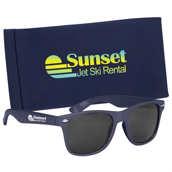 Malibu Sunglasses With Pouch - Image 11