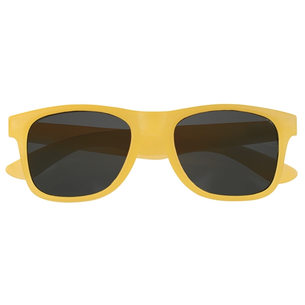 Color Changing Malibu Sunglasses - Image 27