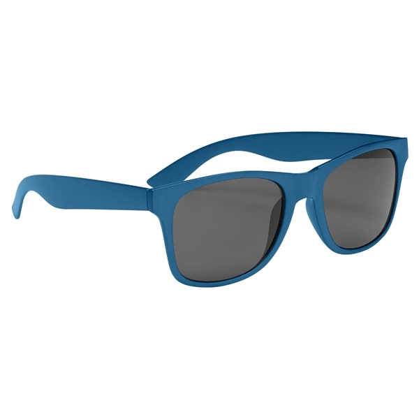 Matte Finish Malibu Sunglasses - Image 17