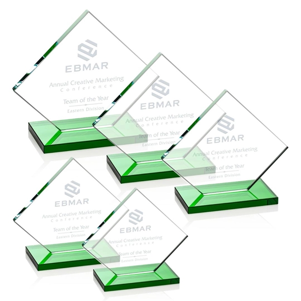 Wellington Award - Green - Image 1