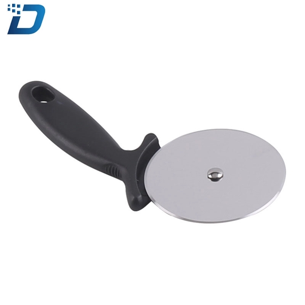 Handheld Thin Crust Pizza Cutter - Image 3