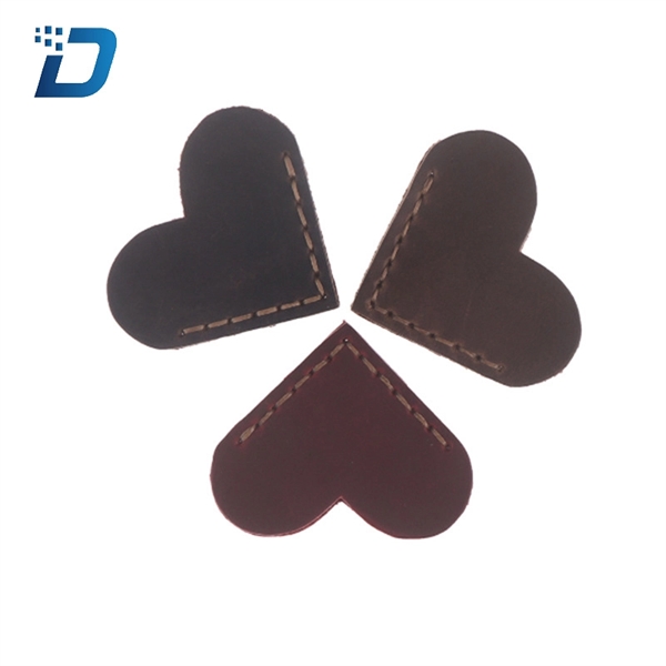 PU Heart Shape Leather Corner Bookmark - Image 1