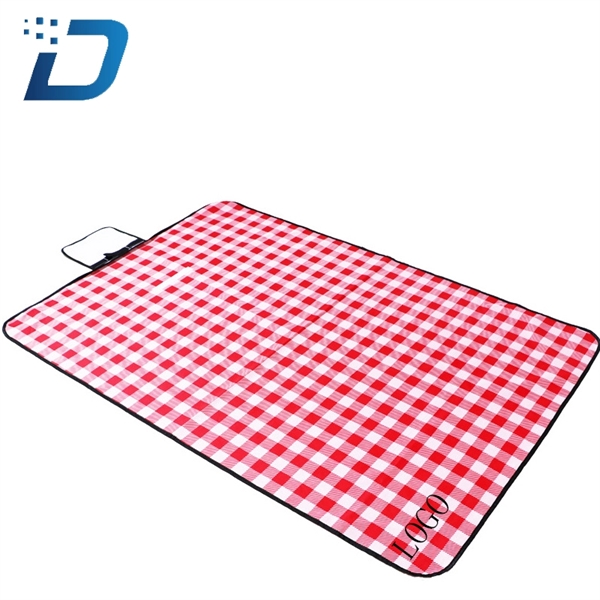 Thickened Oxford Cloth Beach Mat - Image 1