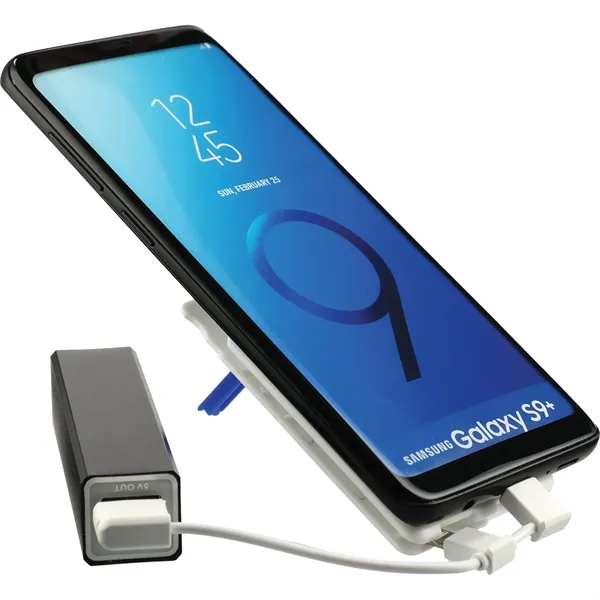 Latch 3-in-1 Cable with Phone Stand - Image 16