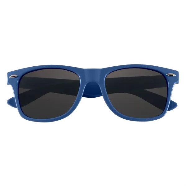 Malibu Sunglasses With Antimicrobial Additive - Image 5
