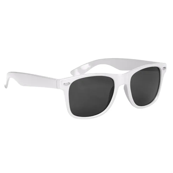 Malibu Sunglasses With Antimicrobial Additive - Image 8