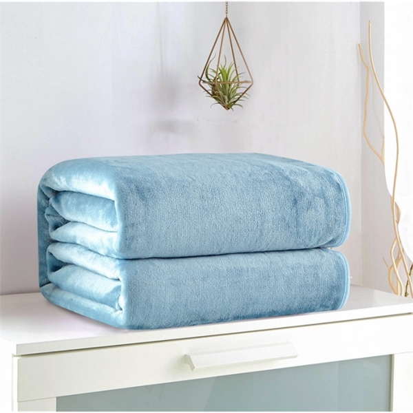 Soft Polyester Fleece Blanket - Image 4