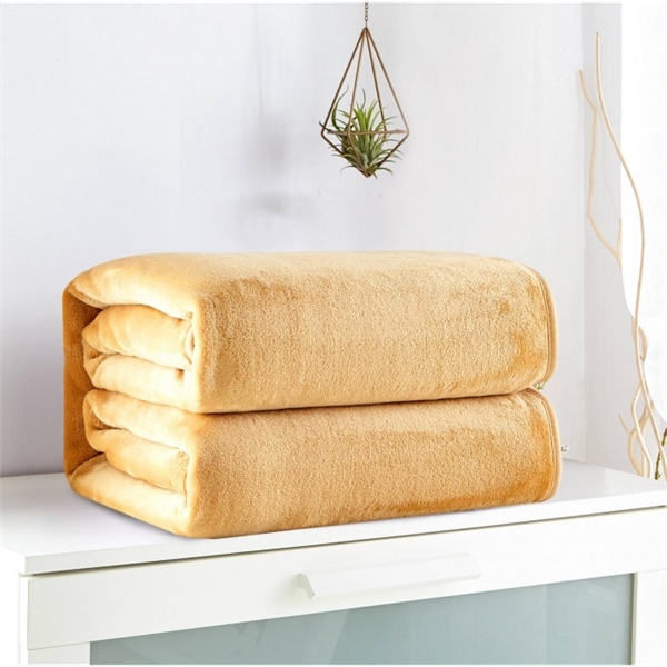Soft Polyester Fleece Blanket - Image 7