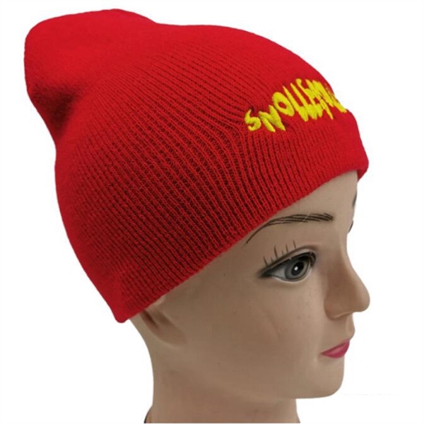 Unisex Casual Acrylic Solid Beanie     - Image 3
