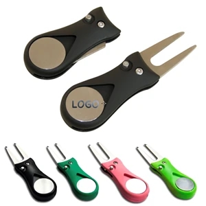 Foldable Golf Divot Tool with Pop-up Button
