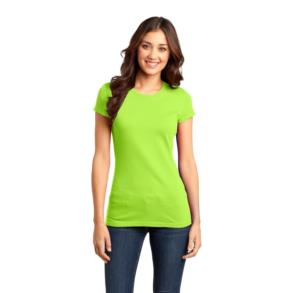 District® Women's Fitted Very Important Tee® - Image 22