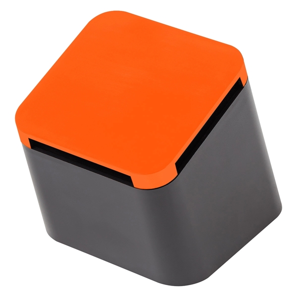 Tilted Wireless Cube Speaker in Box