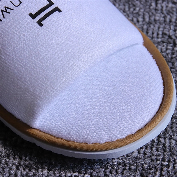 Unisex Disposable Slippers     - Image 3