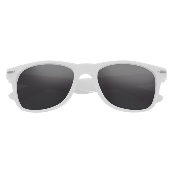 Silver Mirrored Malibu Sunglasses - Image 16