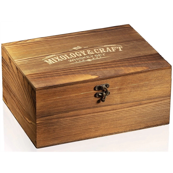 Elegant Whiskey Set in Wooden Box - Image 4