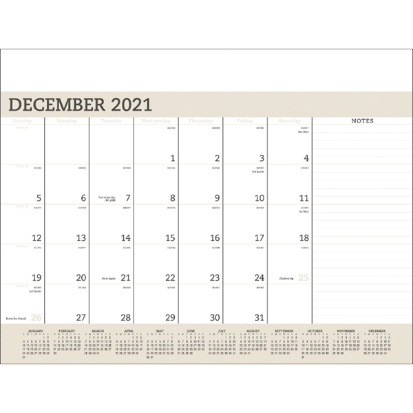 Vinyl 2022 Desk Calendar Pad
