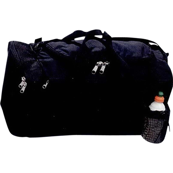 Club bag with wet pocket