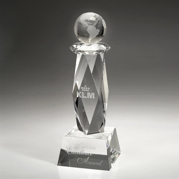Award-Ultimate Globe Trophy 17"