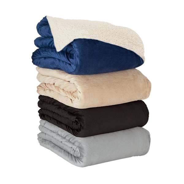 Fairwood Oversize Sherpa Blanket - Image 1